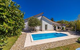 Holiday House Kai With Private Pool